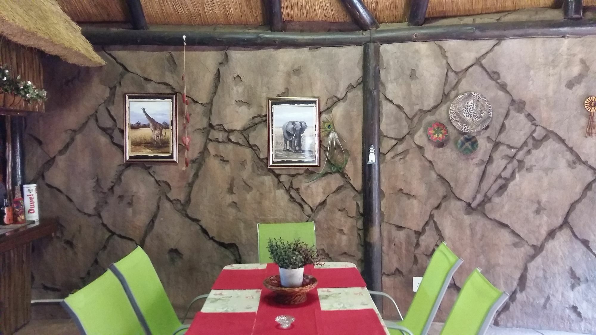 מידלבורג Pride Rock Accommodation מראה חיצוני תמונה